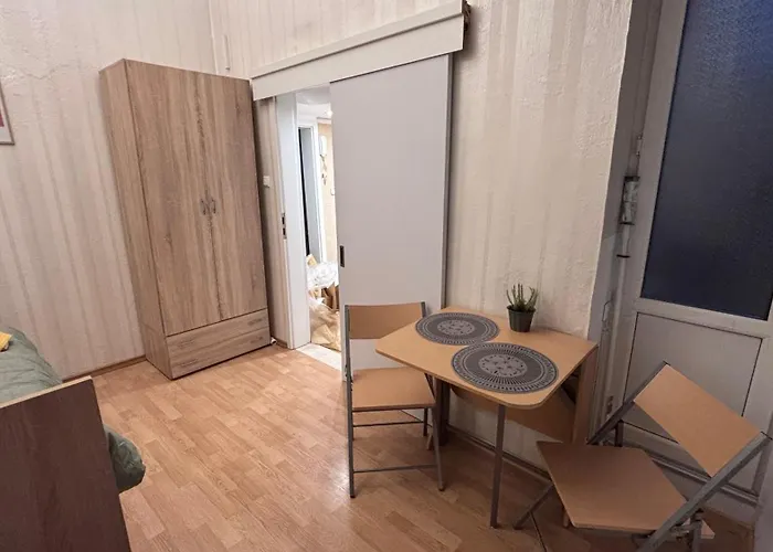 In The Heart Of アパート *